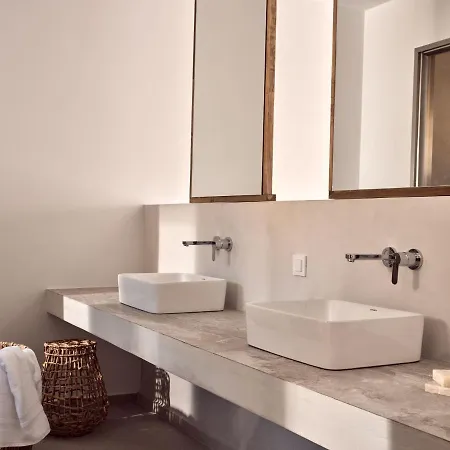 The Sall Complex A - Iconic Sea Views, By Zantewize Apartment *