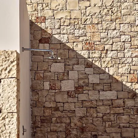 Apartment The Sall Complex A - Iconic Sea Views, By Zantewize *