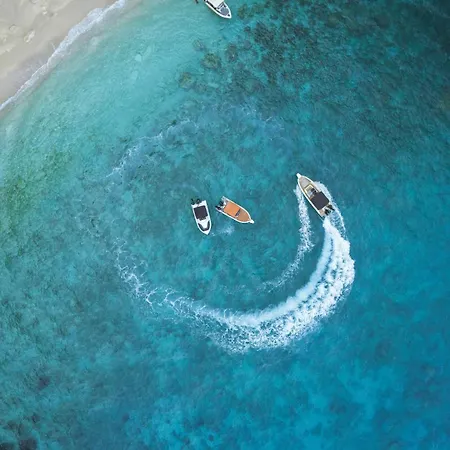 Apartment The Sall Complex A - Iconic Sea Views, By Zantewize